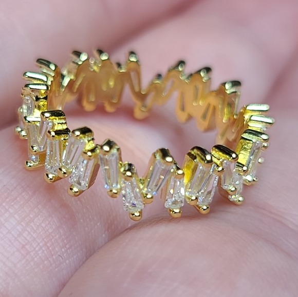 925 Sterling Silver Yellow Gold Irregular Emerald - Picture 4 of 11